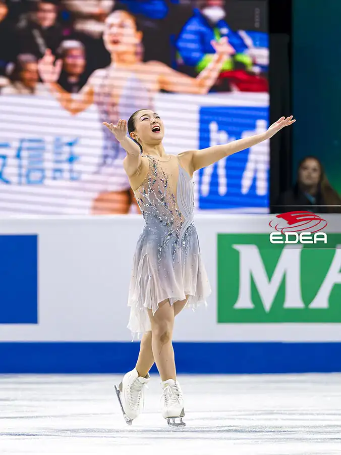 Ice Gallery Skates U.S.